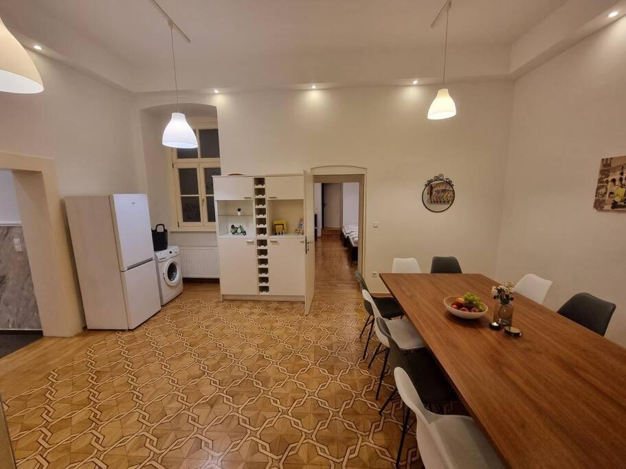 Appartement Sissi Royal - Inner 4 Bedroom Vienne