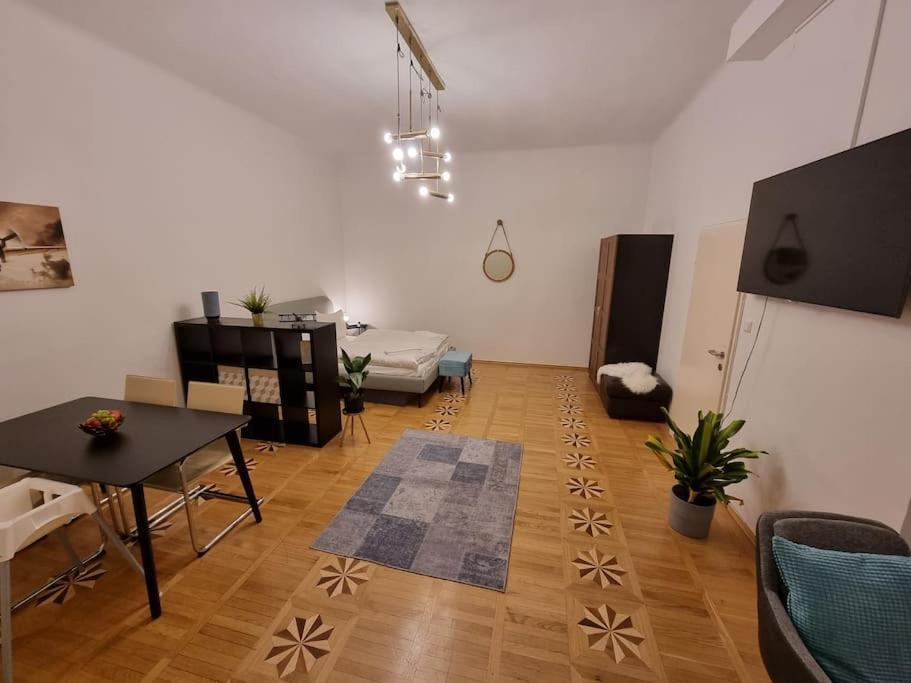 Appartement Sissi Royal - Inner 4 Bedroom