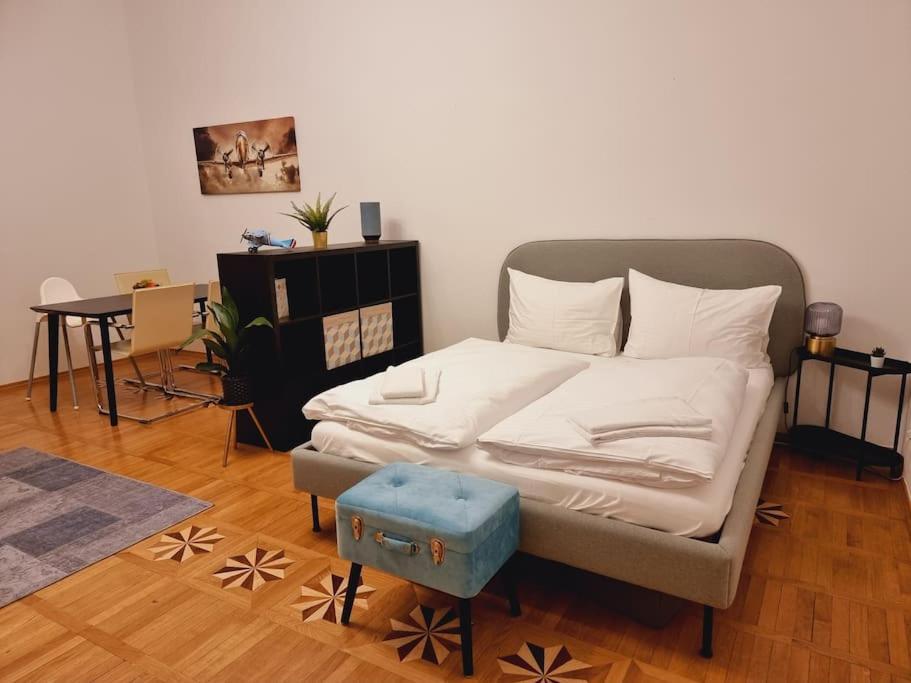 Sissi Royal - Inner 4 Bedroom Appartement Vienne